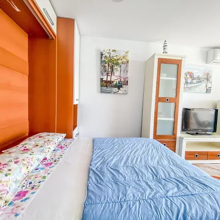 Vista Al Mar, Wifi, Terraza Y Piscina. Appartamento Torremolinos